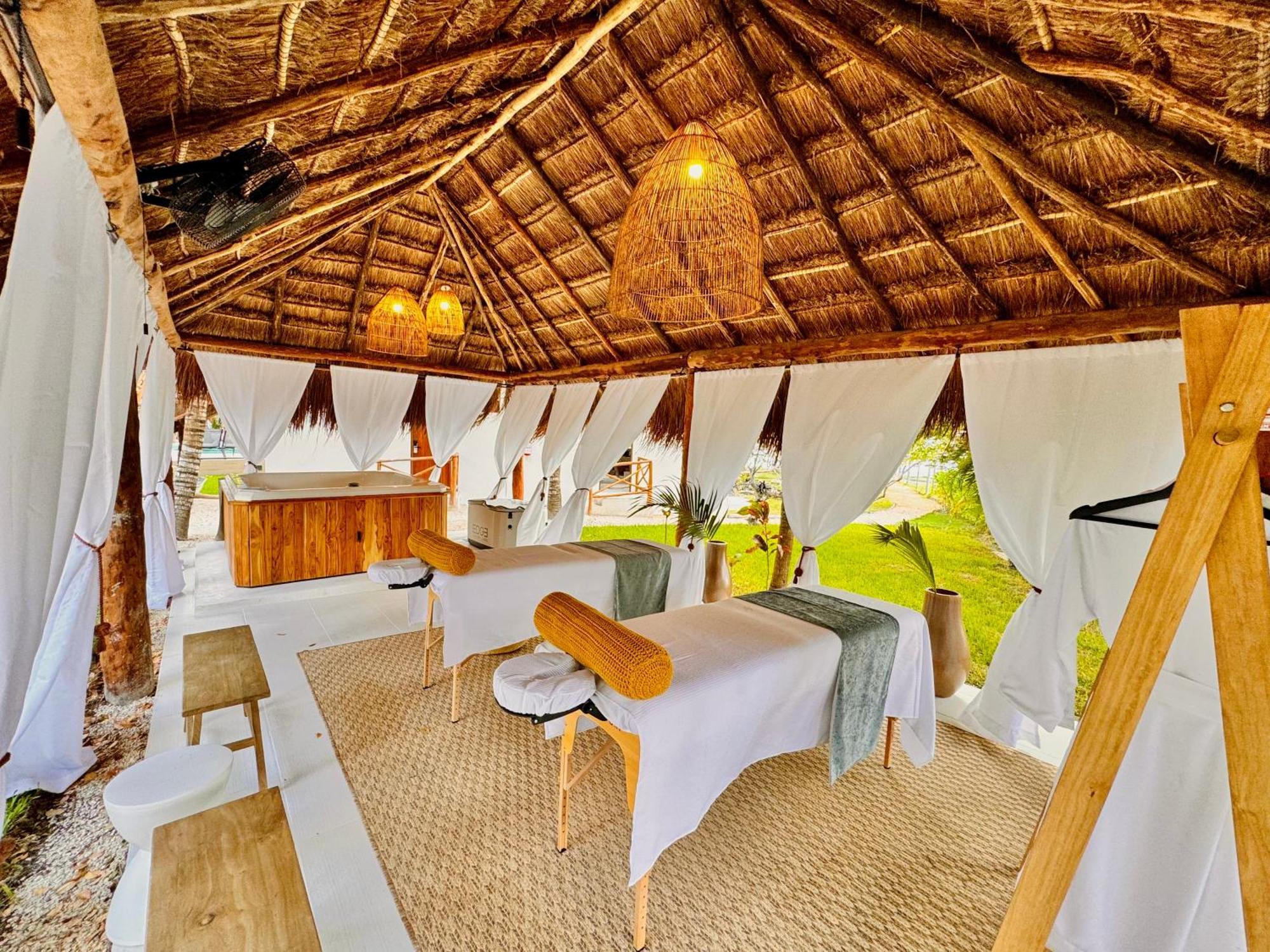 Azulea Bacalar Hotel & Spa - Lagoon Front (Adults Only) ภายนอก รูปภาพ