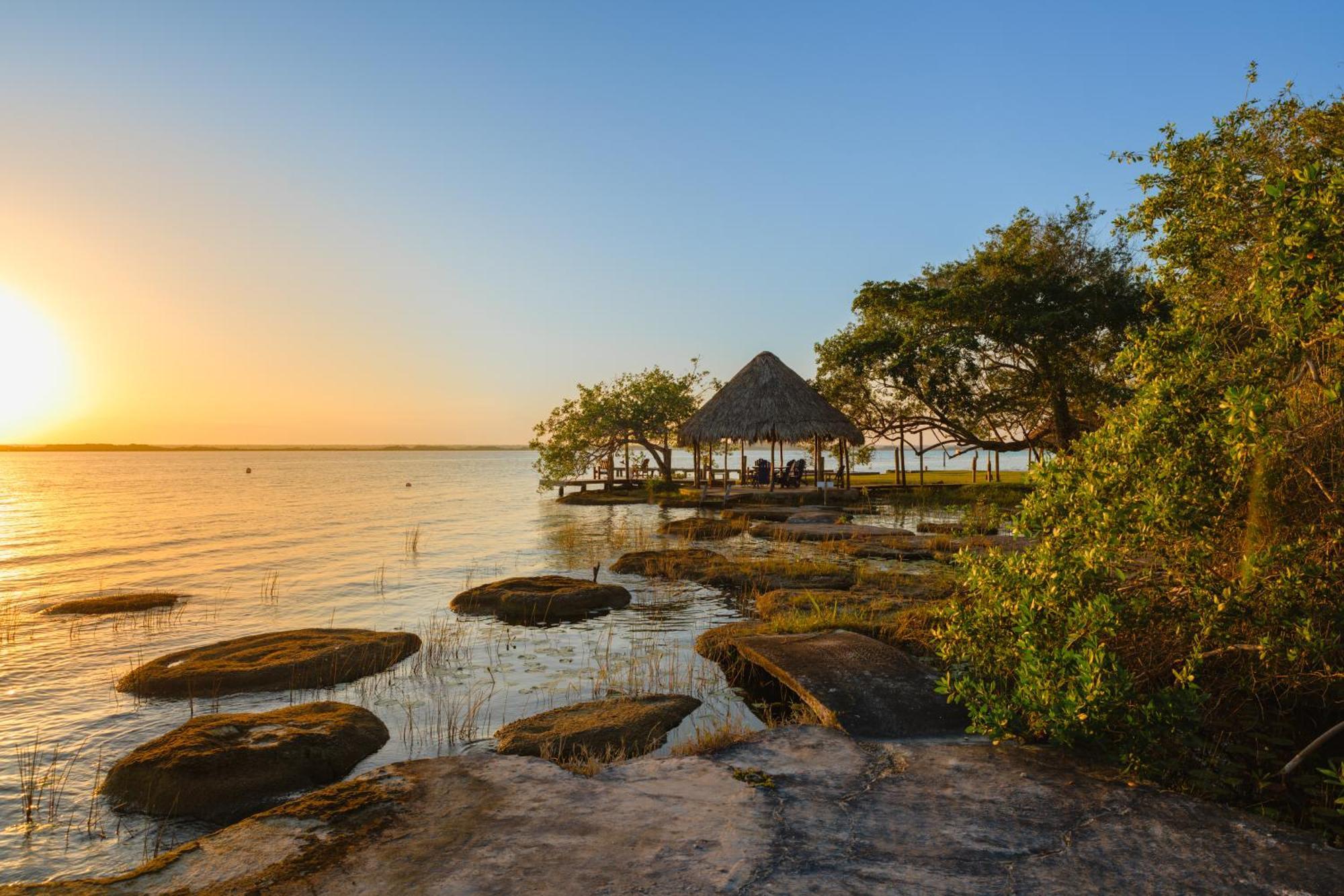 Azulea Bacalar Hotel & Spa - Lagoon Front (Adults Only) ภายนอก รูปภาพ