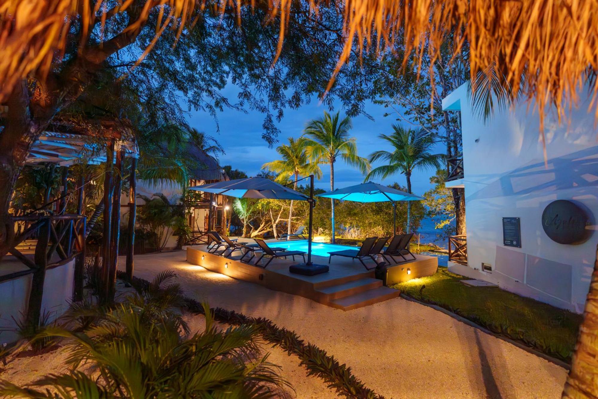 Azulea Bacalar Hotel & Spa - Lagoon Front (Adults Only) ภายนอก รูปภาพ
