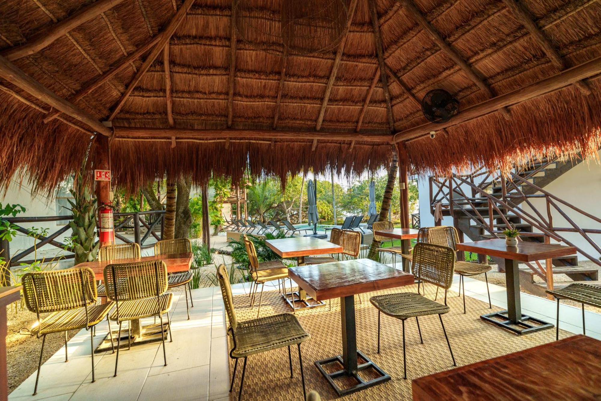 Azulea Bacalar Hotel & Spa - Lagoon Front (Adults Only) ภายนอก รูปภาพ