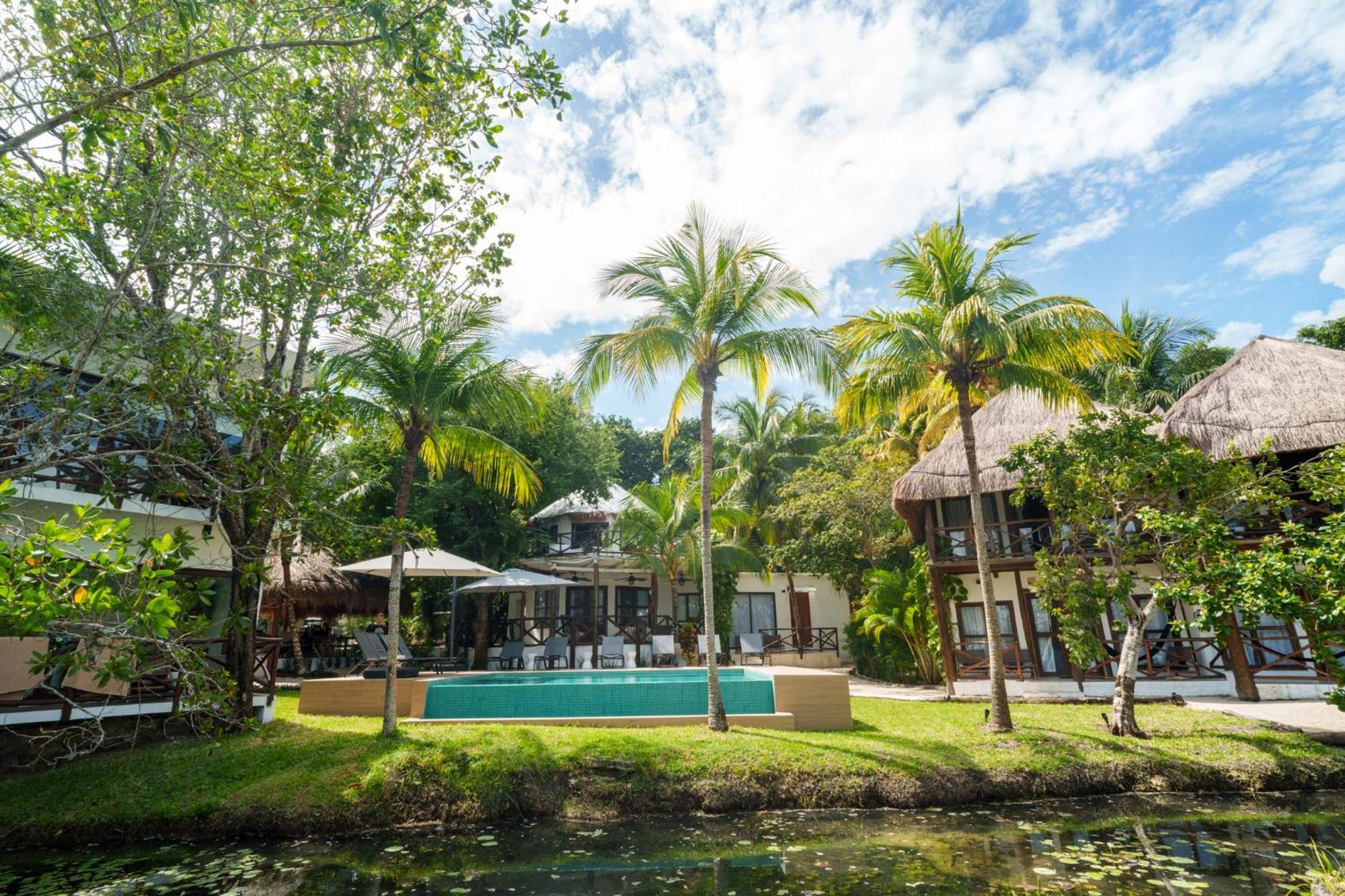 Azulea Bacalar Hotel & Spa - Lagoon Front (Adults Only) ภายนอก รูปภาพ